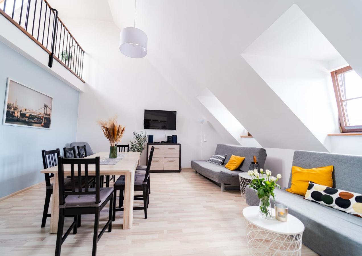 Apartamenty Baltyckie - Bulwar Portowy - Widok Na Port, Centrum, Najlepsza Lokalizacja W Ustce Ustka Exterior foto