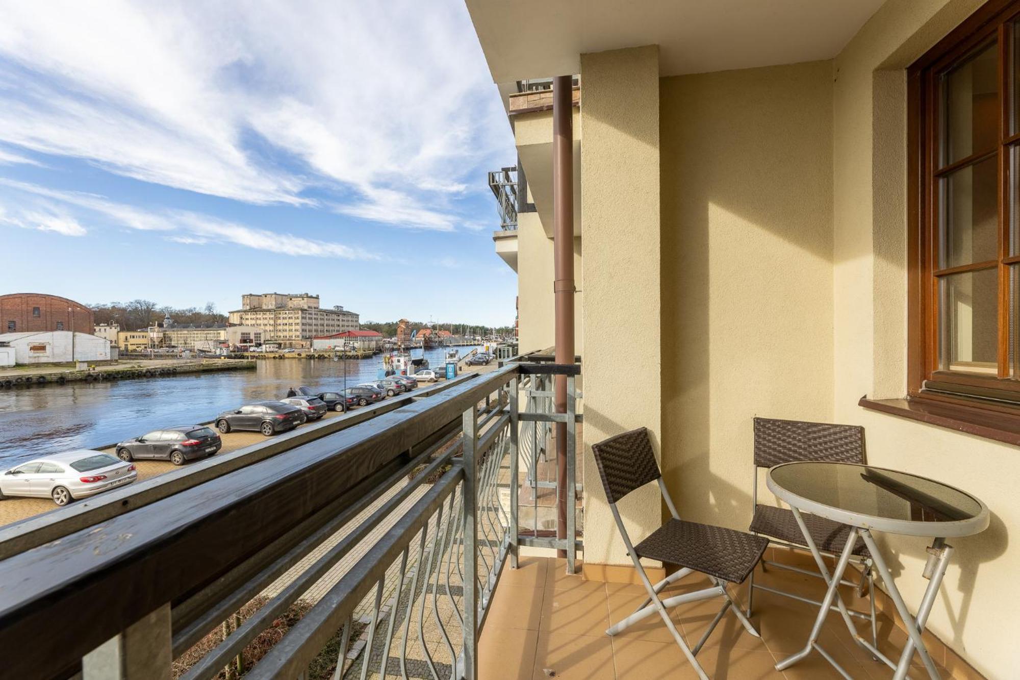 Apartamenty Baltyckie - Bulwar Portowy - Widok Na Port, Centrum, Najlepsza Lokalizacja W Ustce Ustka Exterior foto